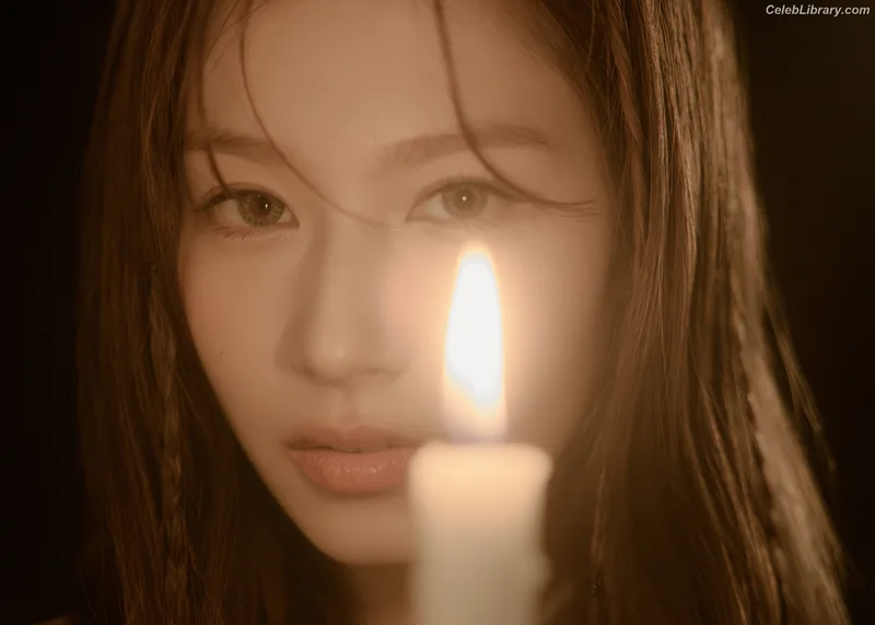 Minatozaki Sana (TWICE) photo 19 of 1069