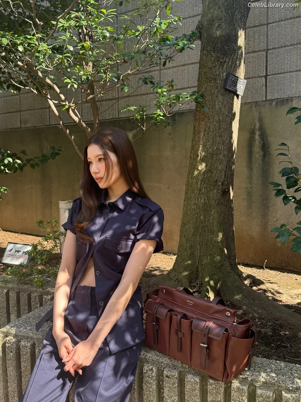 Minatozaki Sana (TWICE) photo 3 of 1069