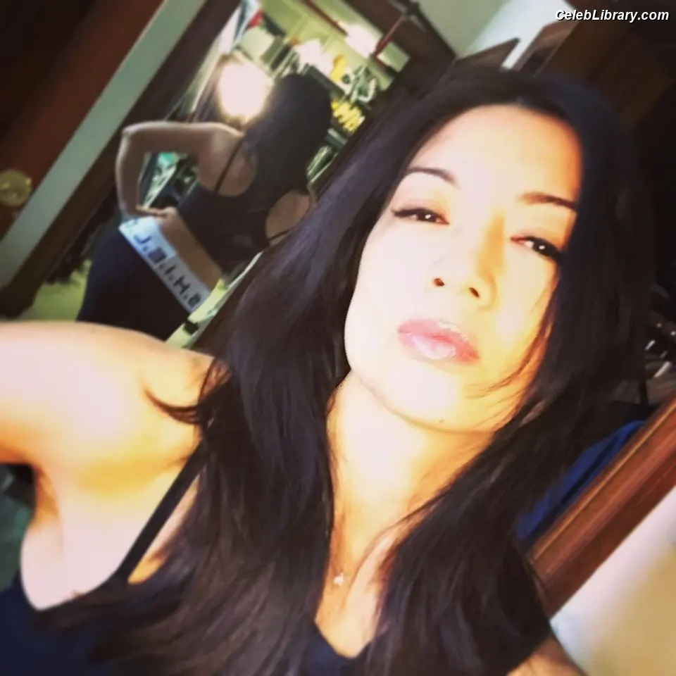 Ming-Na Wen photo 1 of 189