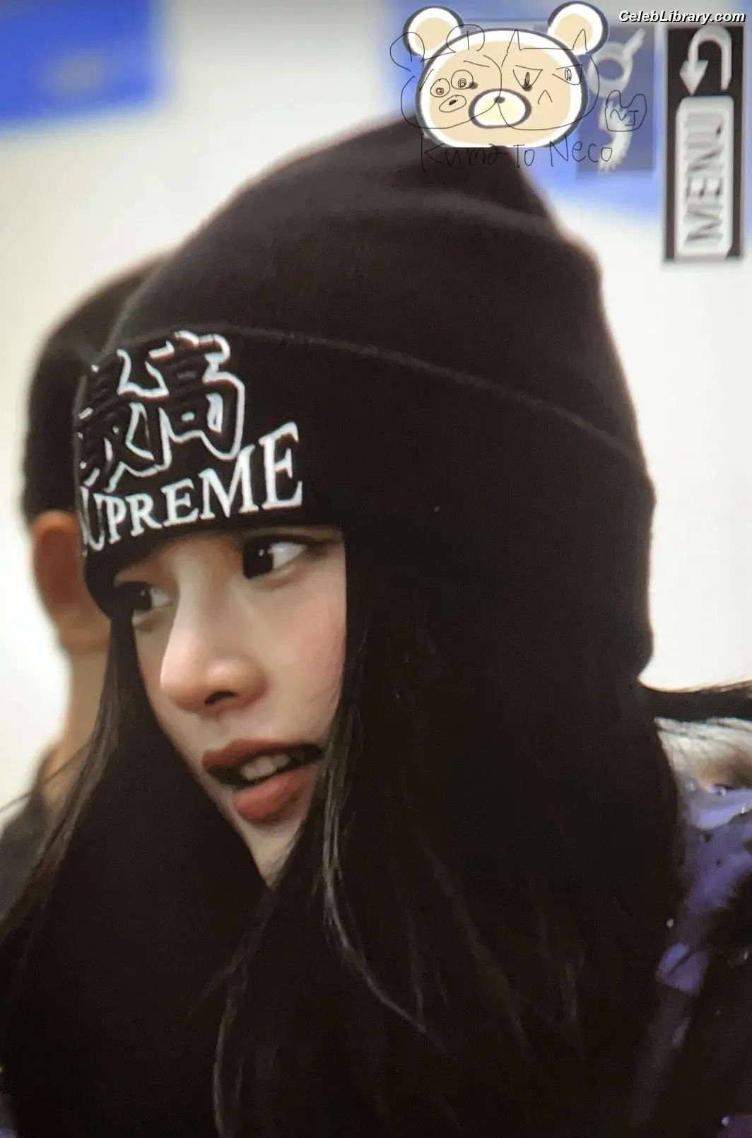 Minji (NewJeans) photo 16 of 1153