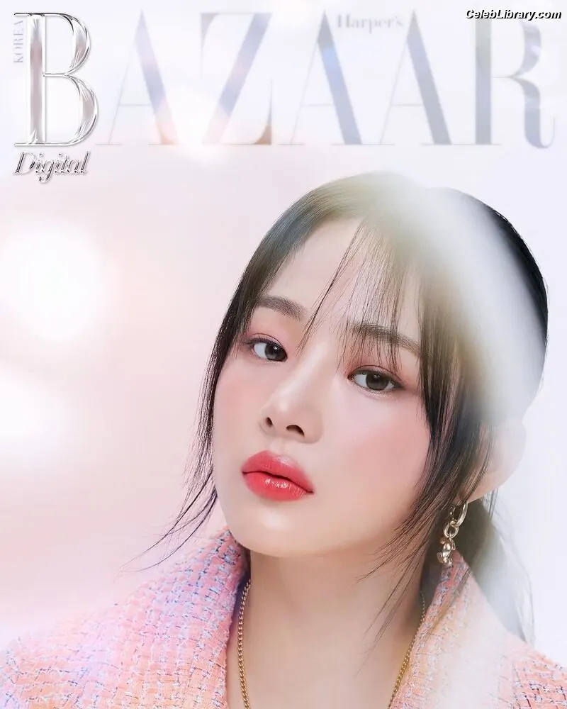 Minji (NewJeans) photo 17 of 1153
