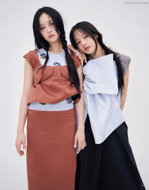 Minji (NewJeans) photo 22 of 1154