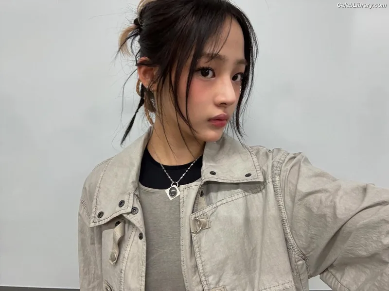 Minji (NewJeans) photo 6 of 1154