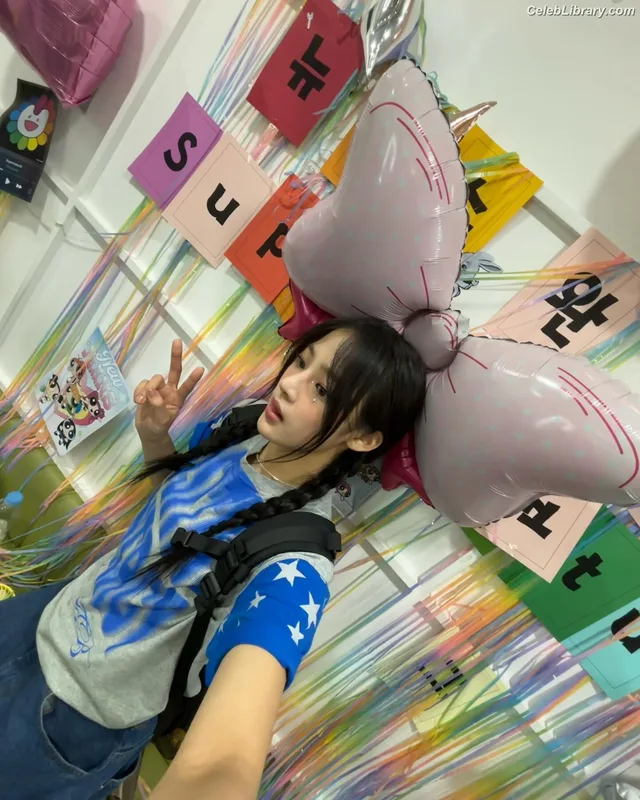 Minji (NewJeans) photo 7 of 1154