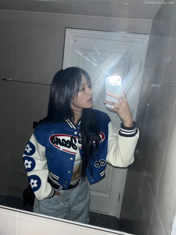Minji (NewJeans) photo 17 of 1154