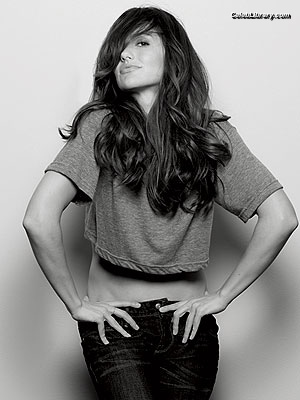 Minka Kelly photo 6 of 425