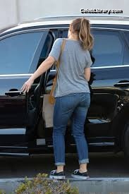 Minka Kelly photo 11 of 425