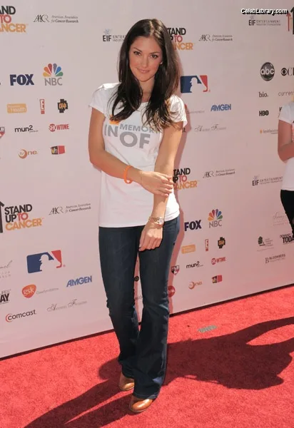 Minka Kelly photo 19 of 425