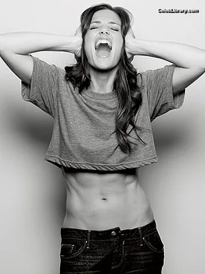Minka Kelly photo 12 of 425
