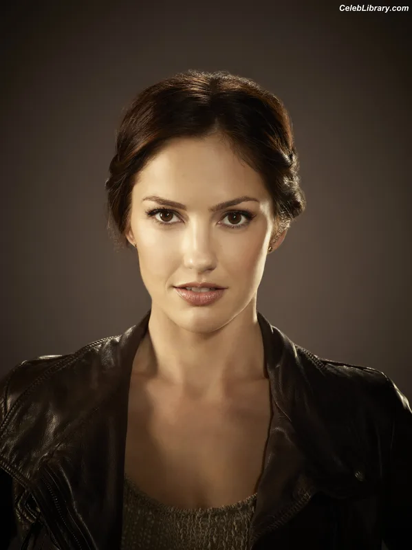 Minka Kelly photo 8 of 425