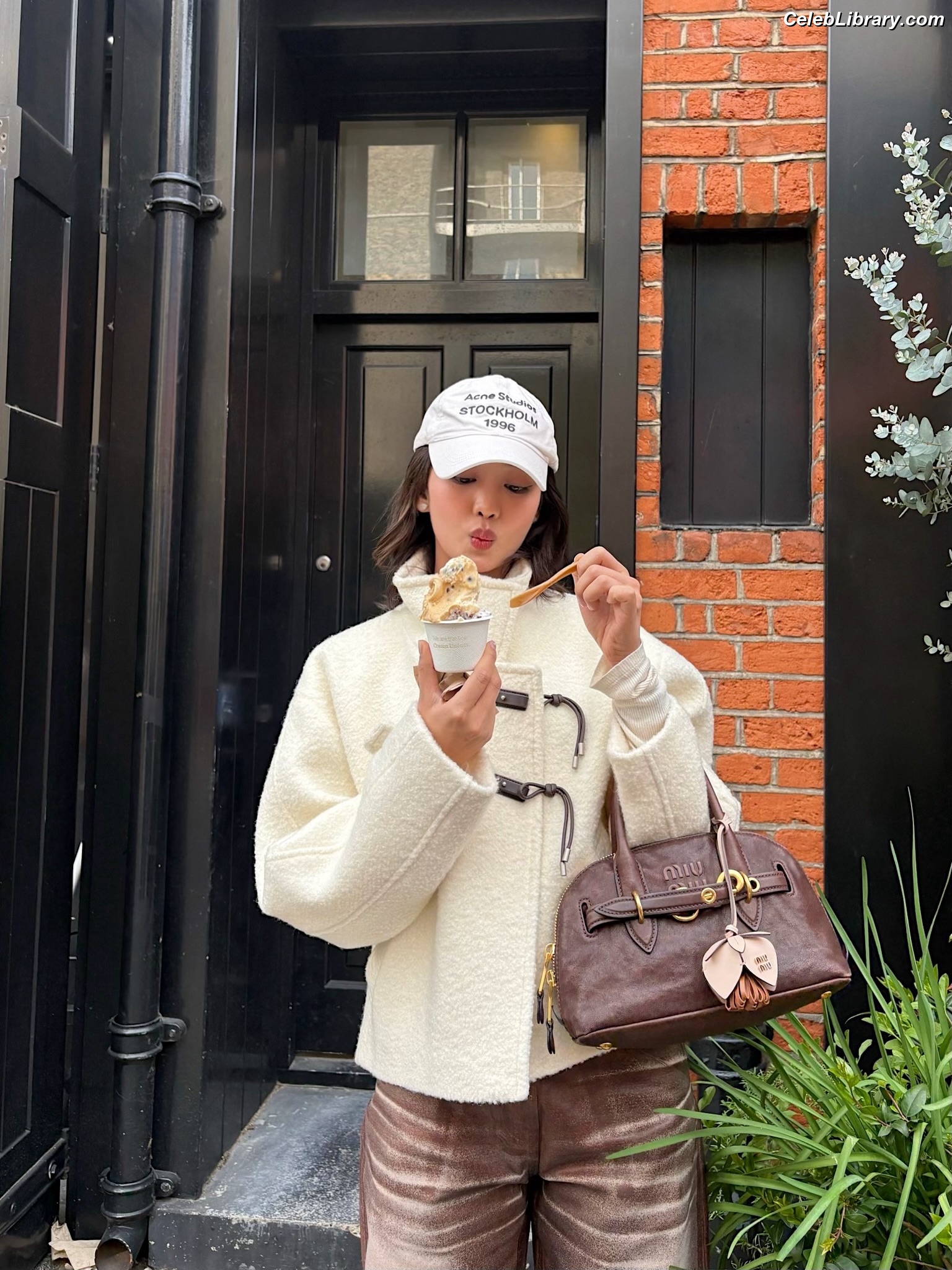 Minnie ((G)I-DLE) photo 16 of 773