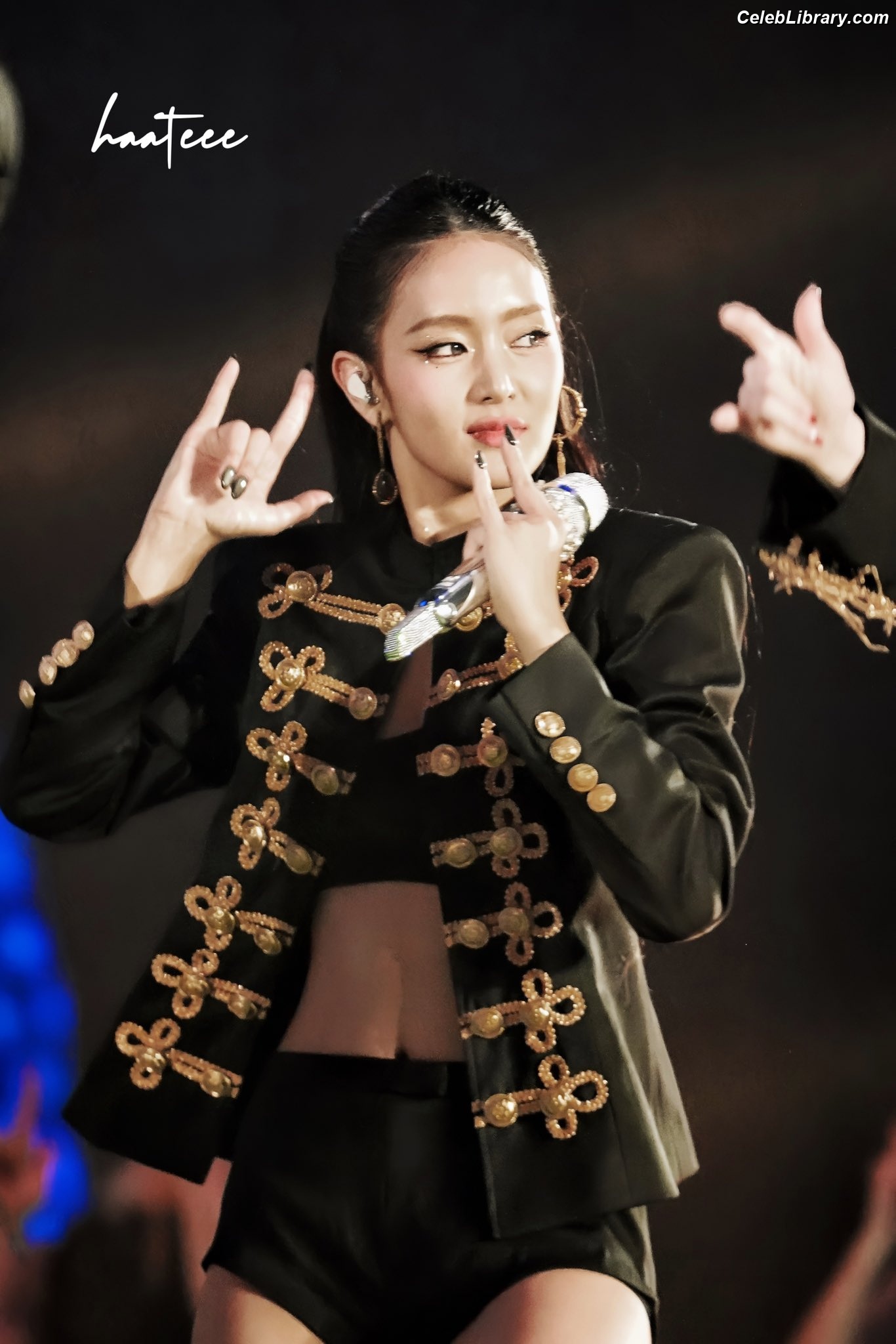 Minnie ((G)I-DLE) photo 21 of 773
