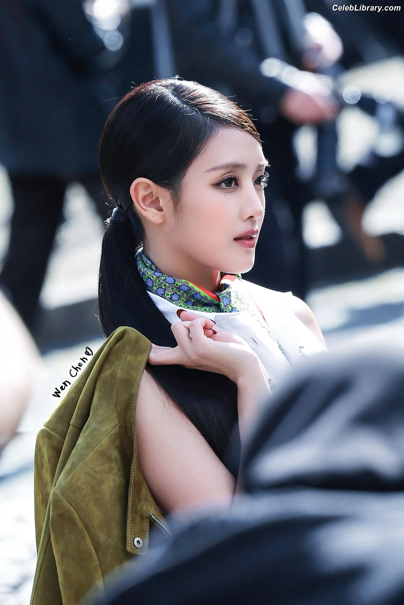 Minnie ((G)I-DLE) photo 2 of 773
