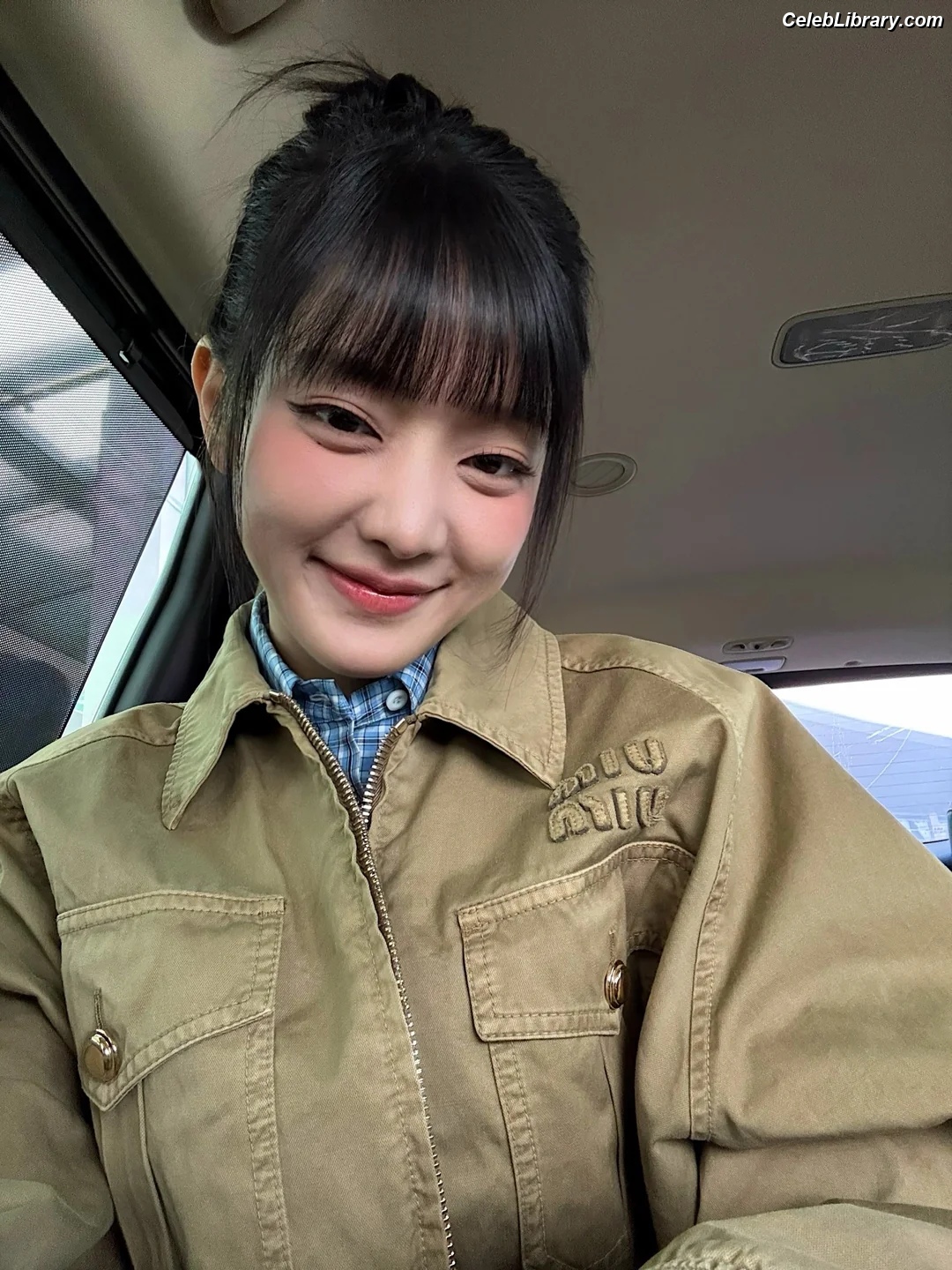 Minnie ((G)I-DLE) photo 7 of 773