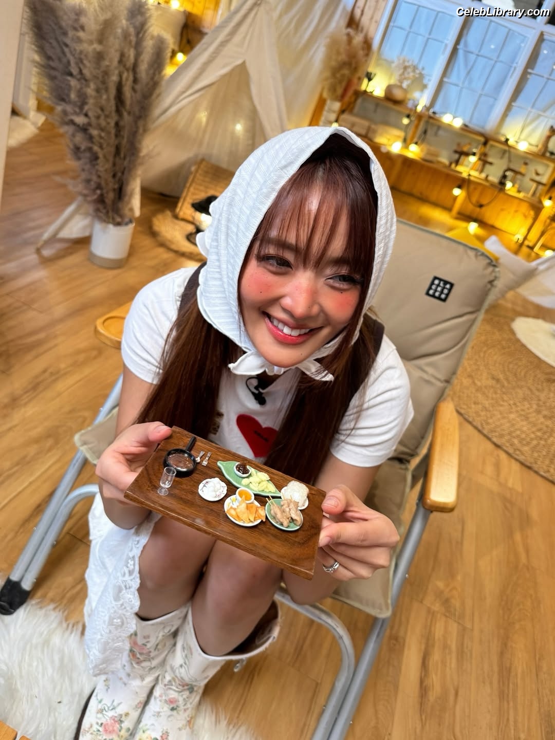Minnie ((G)I-DLE) photo 3 of 773