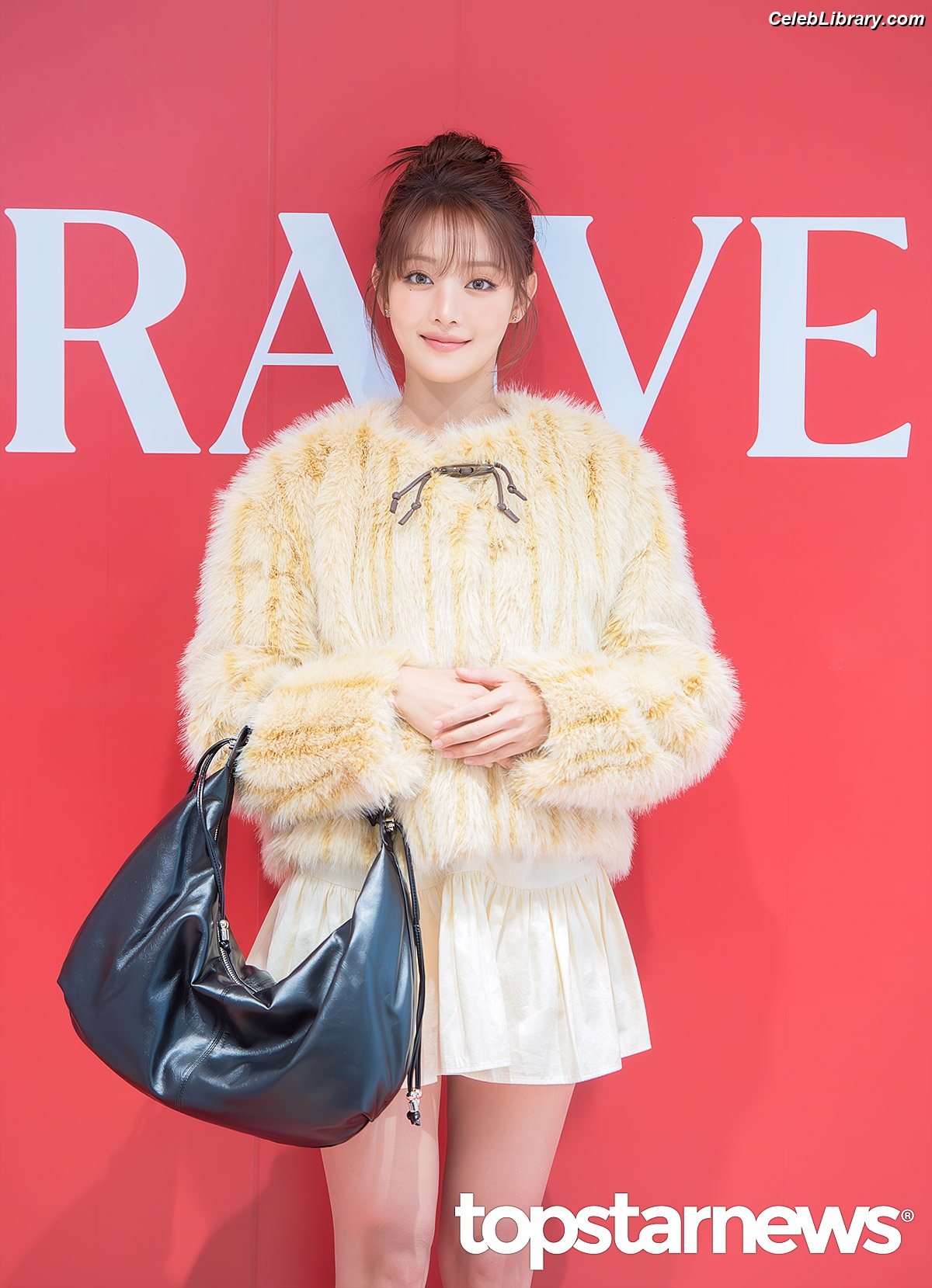Minnie ((G)I-DLE) photo 8 of 773