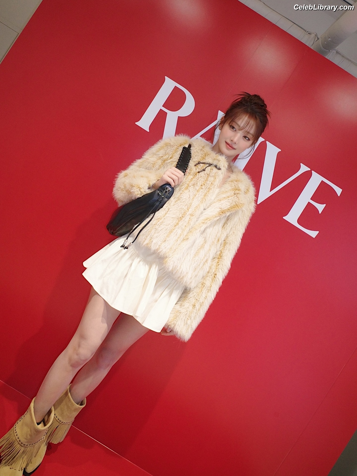 Minnie ((G)I-DLE) photo 14 of 773