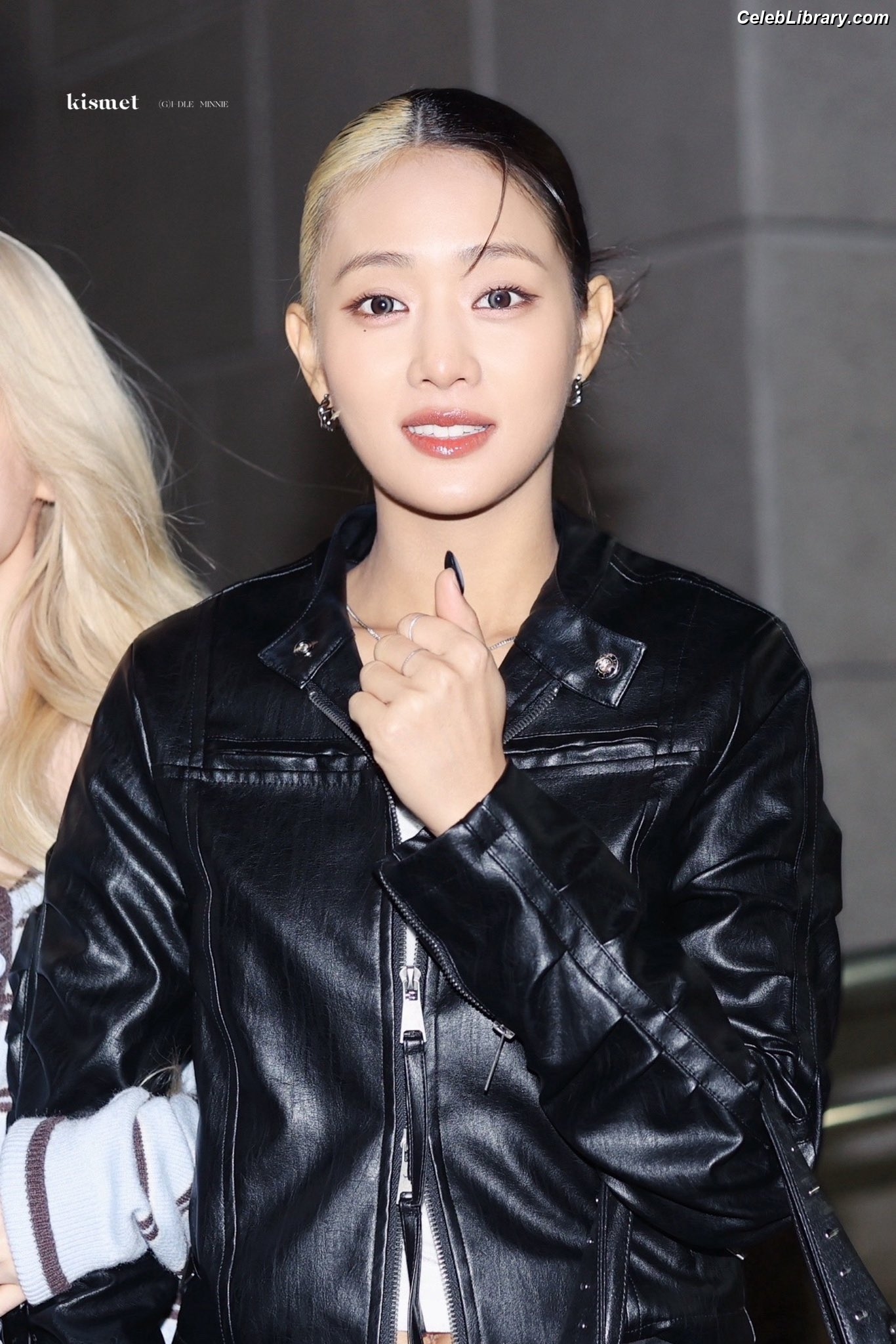 Minnie ((G)I-DLE) photo 1 of 773