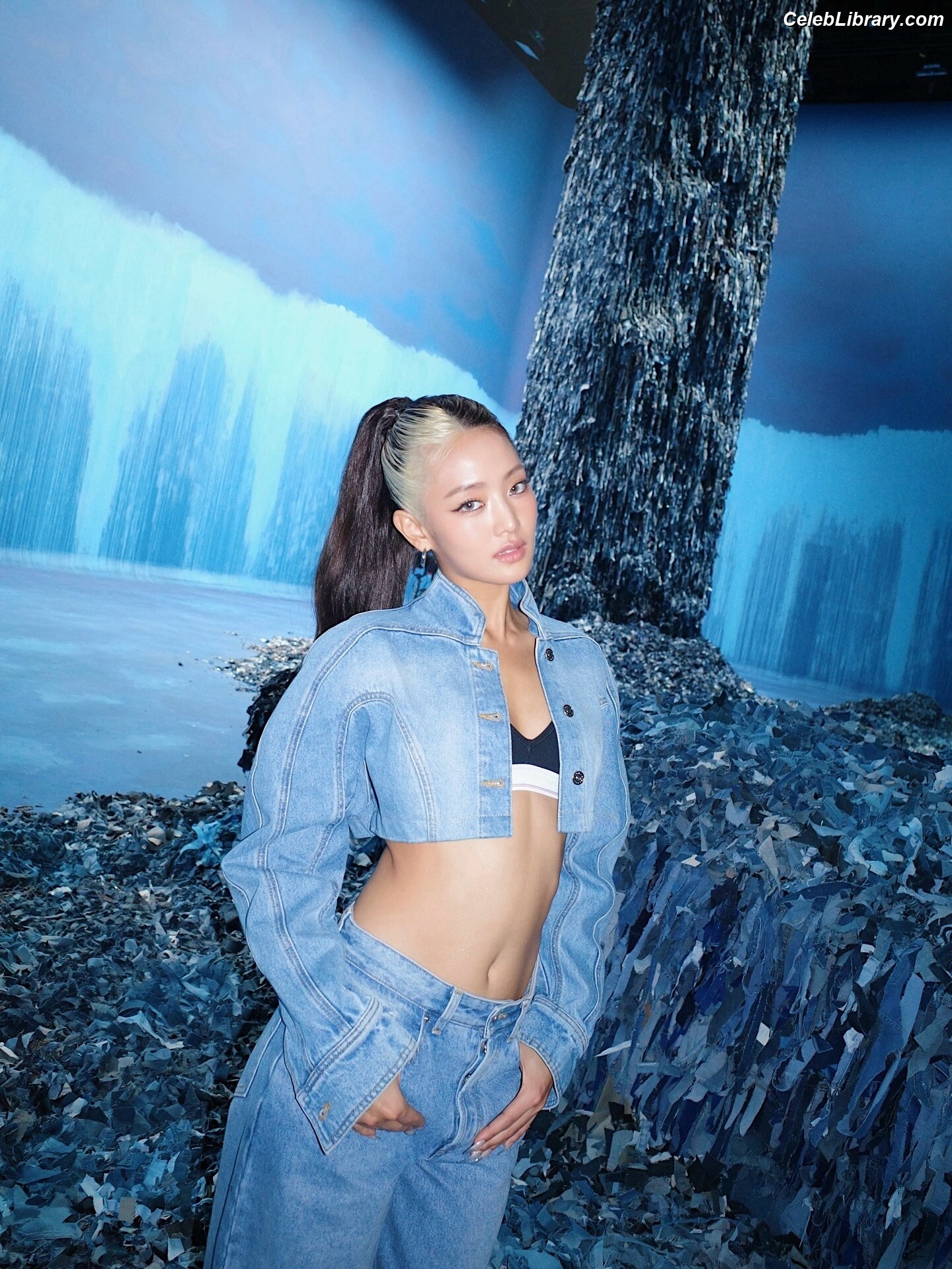Minnie ((G)I-DLE) photo 19 of 773