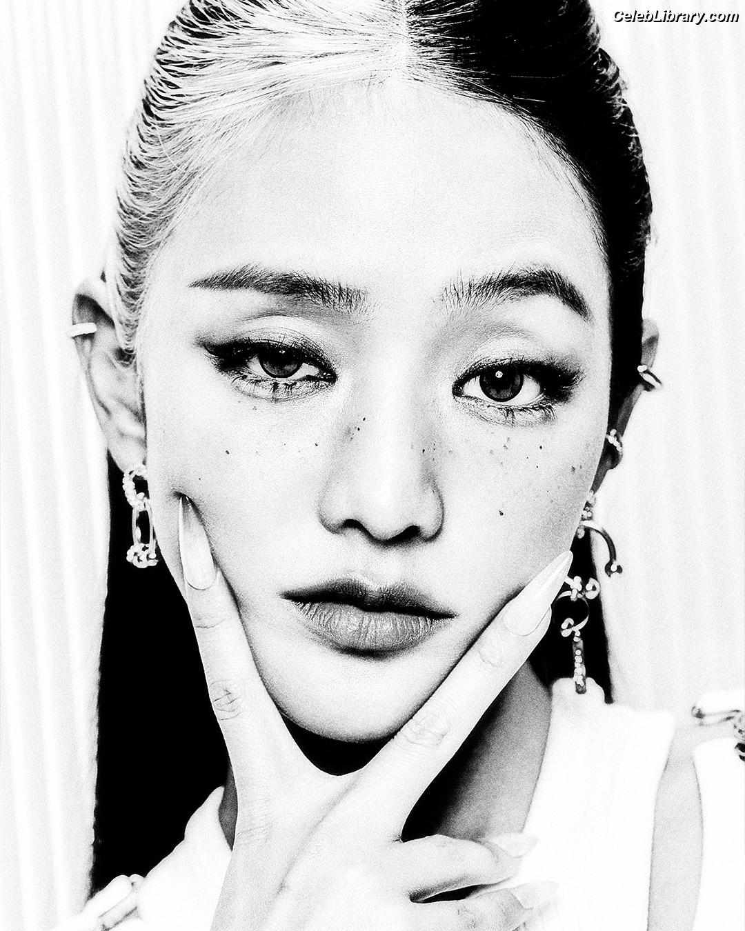 Minnie ((G)I-DLE) photo 14 of 773
