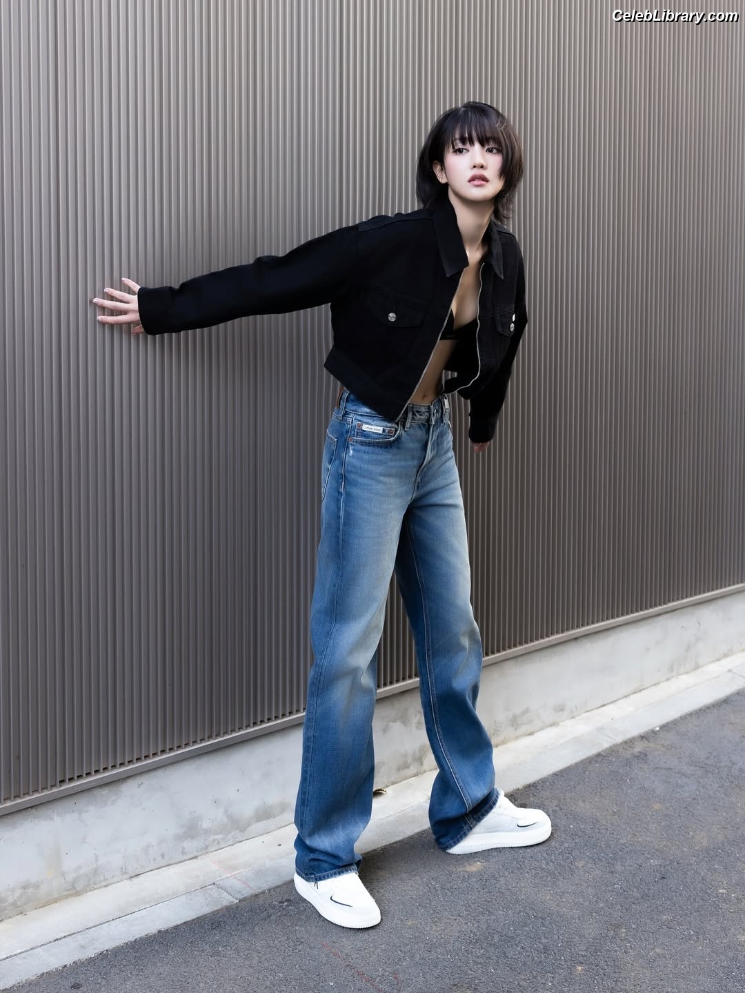 Minnie ((G)I-DLE) photo 3 of 773