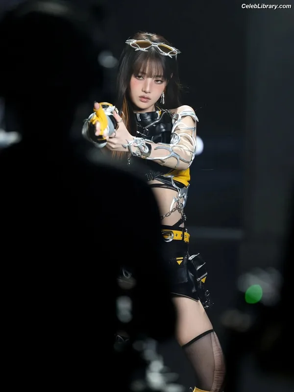 Minnie ((G)I-DLE) photo 15 of 773