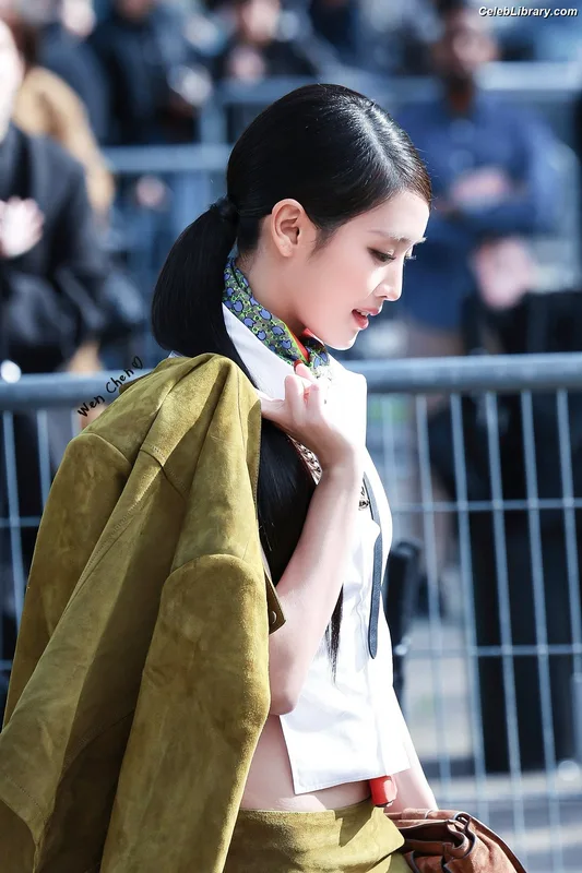 Minnie ((G)I-DLE) photo 6 of 773
