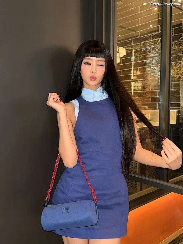 Minnie ((G)I-DLE) photo 2 of 773