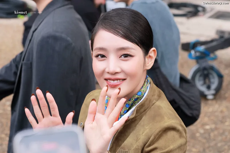 Minnie ((G)I-DLE) photo 21 of 773