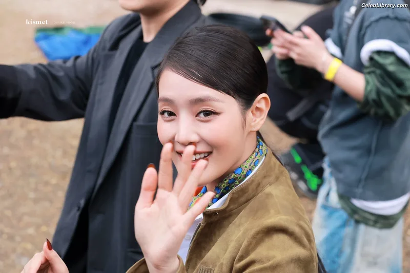 Minnie ((G)I-DLE) photo 16 of 773
