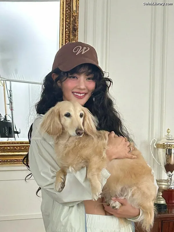 Minnie ((G)I-DLE) photo 13 of 773
