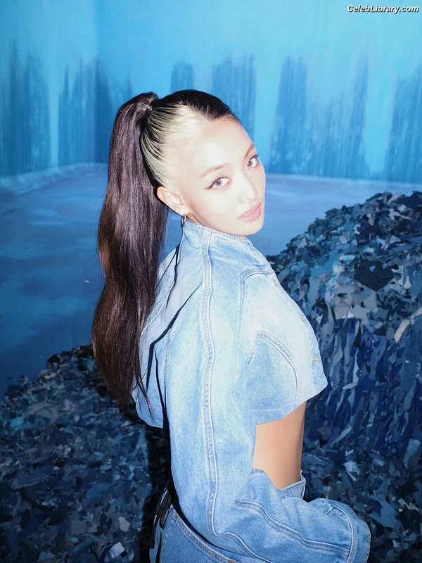Minnie ((G)I-DLE) photo 19 of 773