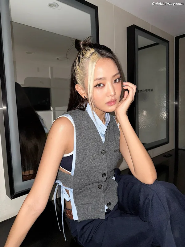 Minnie ((G)I-DLE) photo 13 of 773