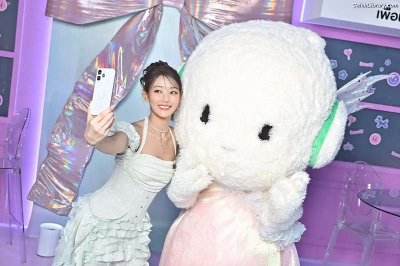 Minnie ((G)I-DLE) photo 24 of 773