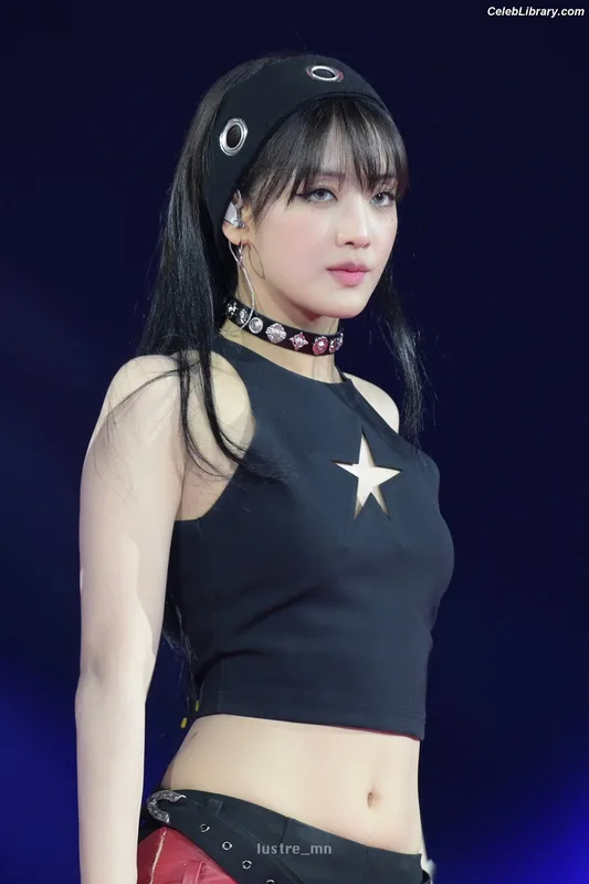 Minnie ((G)I-DLE) photo 22 of 773