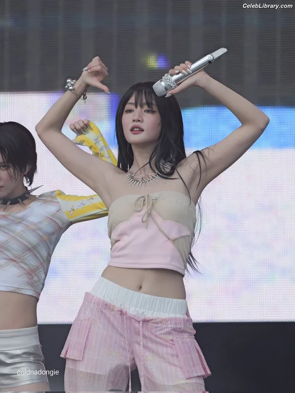 Minnie ((G)I-DLE) photo 4 of 773