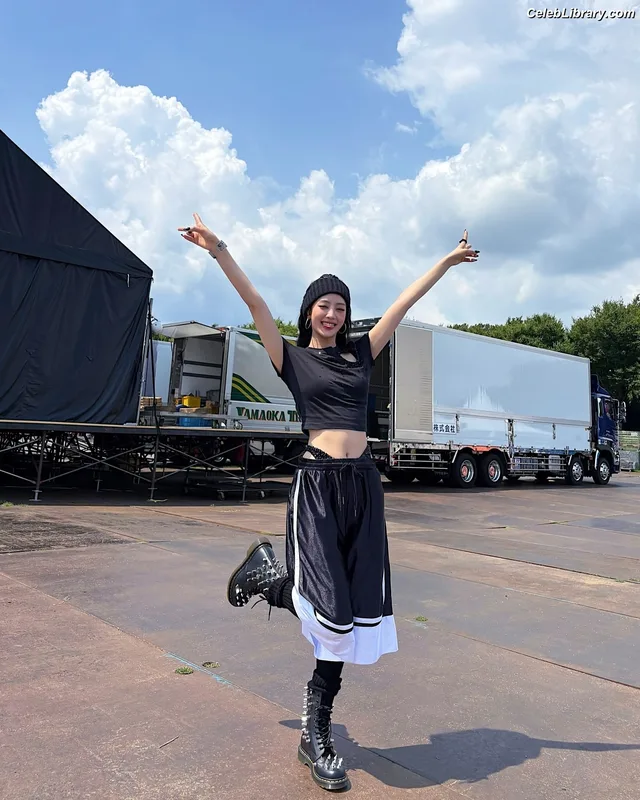 Minnie ((G)I-DLE) photo 7 of 773
