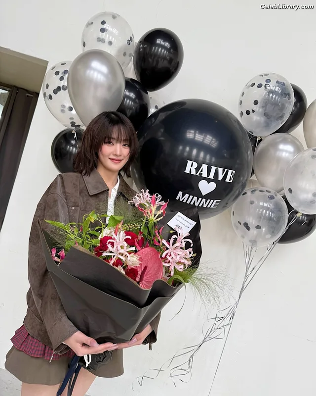 Minnie ((G)I-DLE) photo 2 of 773