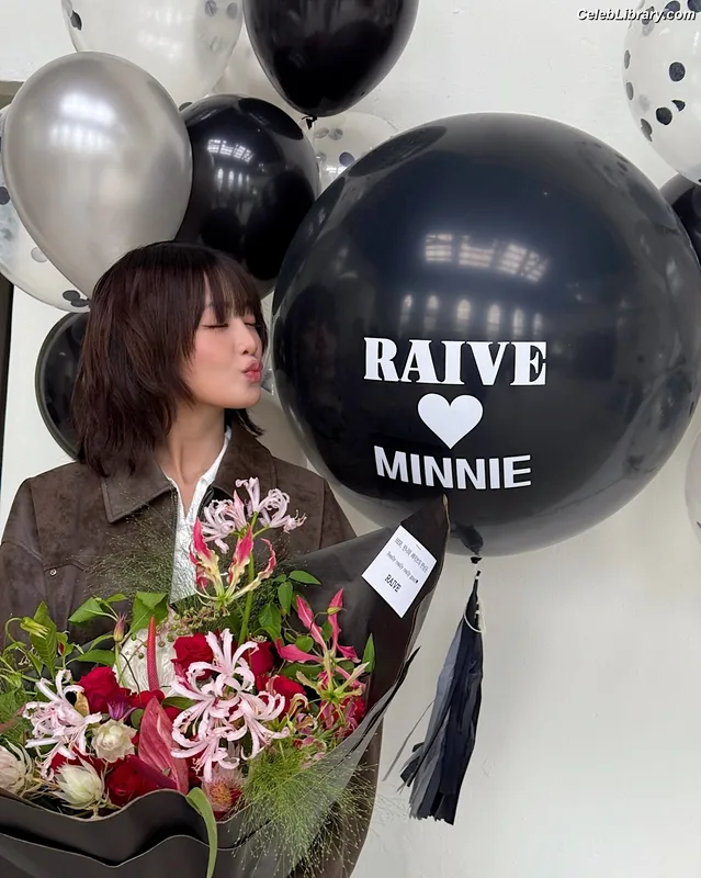 Minnie ((G)I-DLE) photo 4 of 773