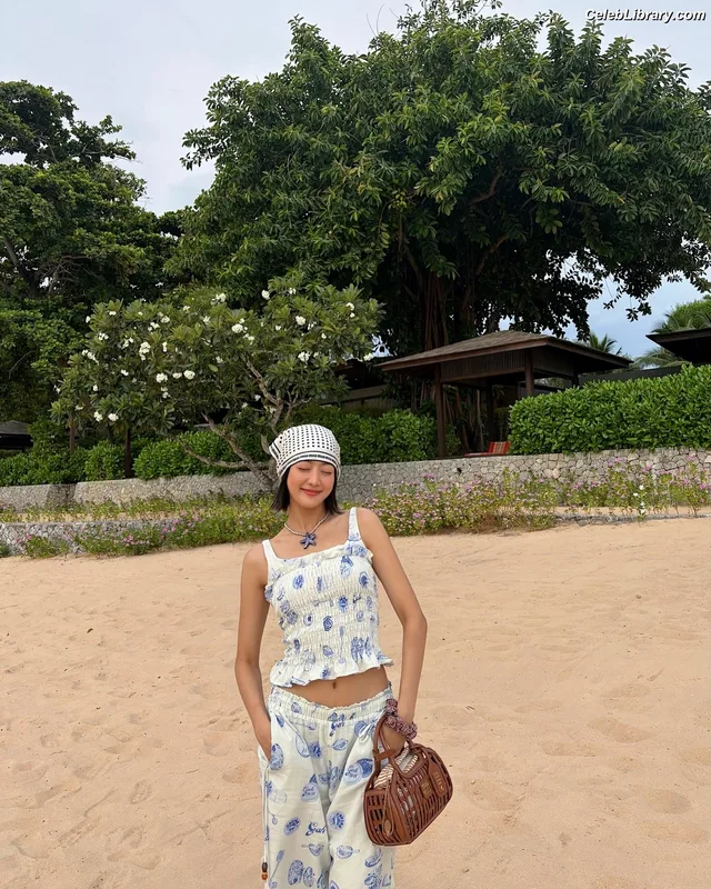Minnie ((G)I-DLE) photo 10 of 773