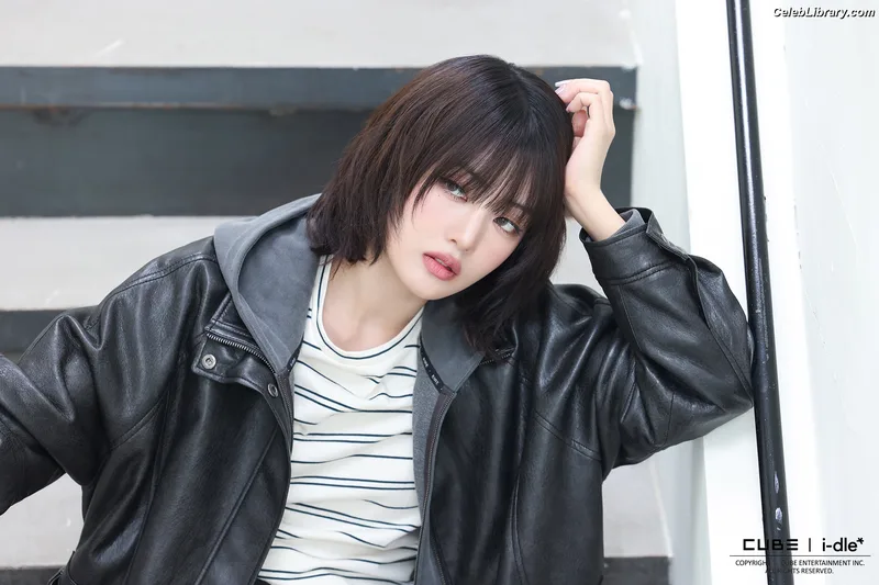Minnie ((G)I-DLE) photo 4 of 773