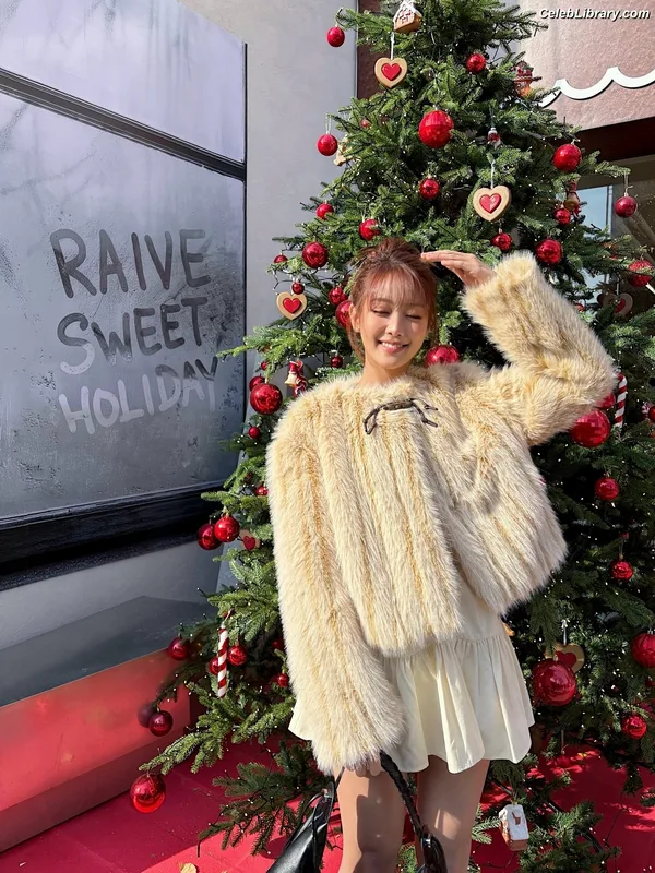 Minnie ((G)I-DLE) photo 19 of 773