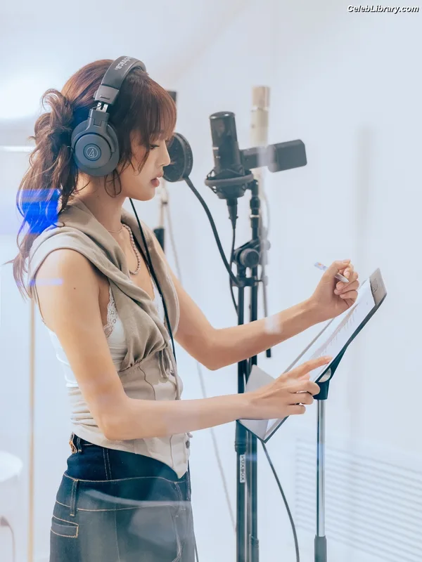 Minnie ((G)I-DLE) photo 5 of 773