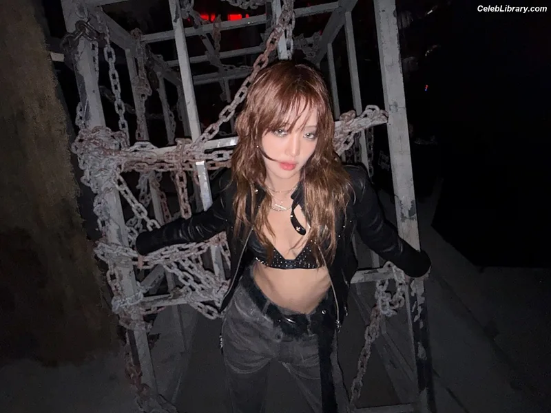 Minnie ((G)I-DLE) photo 8 of 773