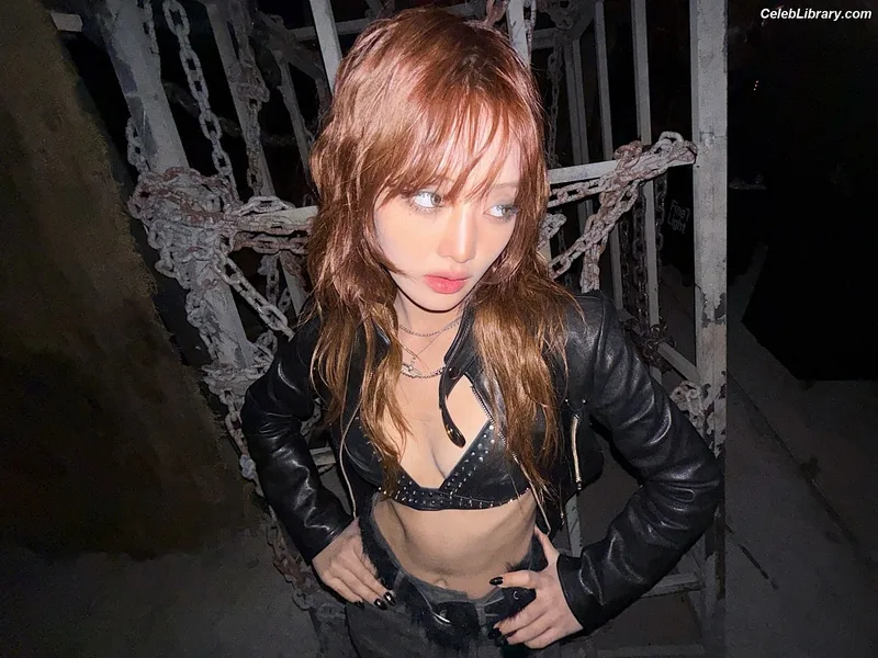 Minnie ((G)I-DLE) photo 10 of 773