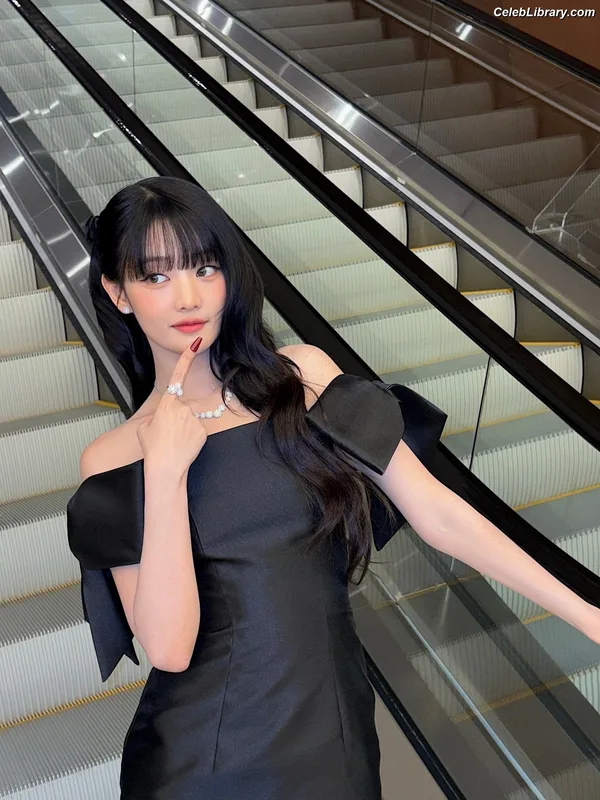 Minnie ((G)I-DLE) photo 14 of 773