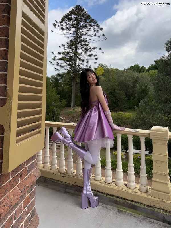 Minnie ((G)I-DLE) photo 7 of 773