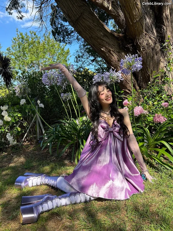 Minnie ((G)I-DLE) photo 10 of 773