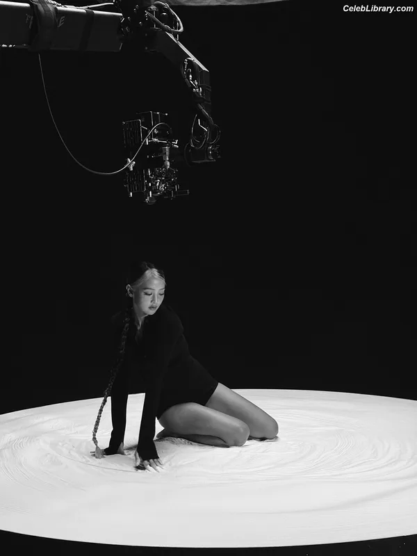 Minnie ((G)I-DLE) photo 7 of 773