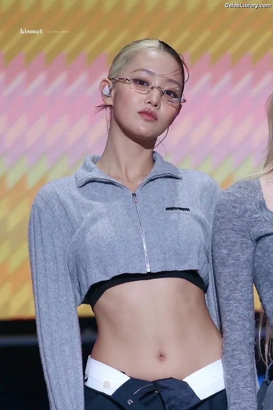Minnie ((G)I-DLE) photo 16 of 773